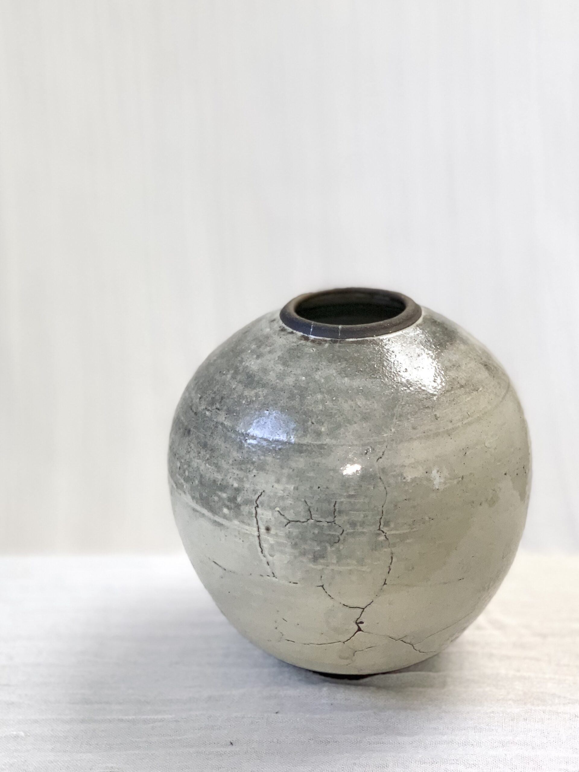 Round Vase "Silver"